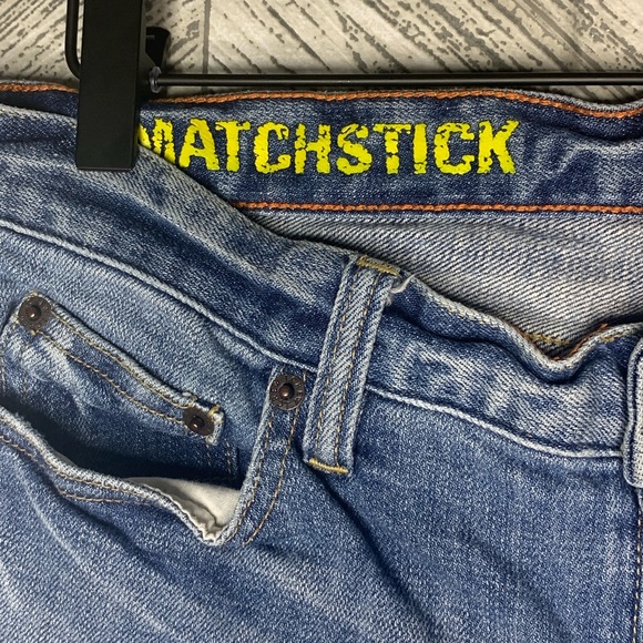 J. CREW Matchstick Straight Leg Mid Rise jeans - Picture 2 of 5